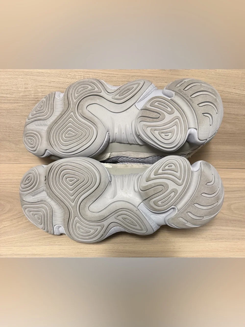 adidas Yeezy 500 Men's Stone Salt Size 11 IE4783